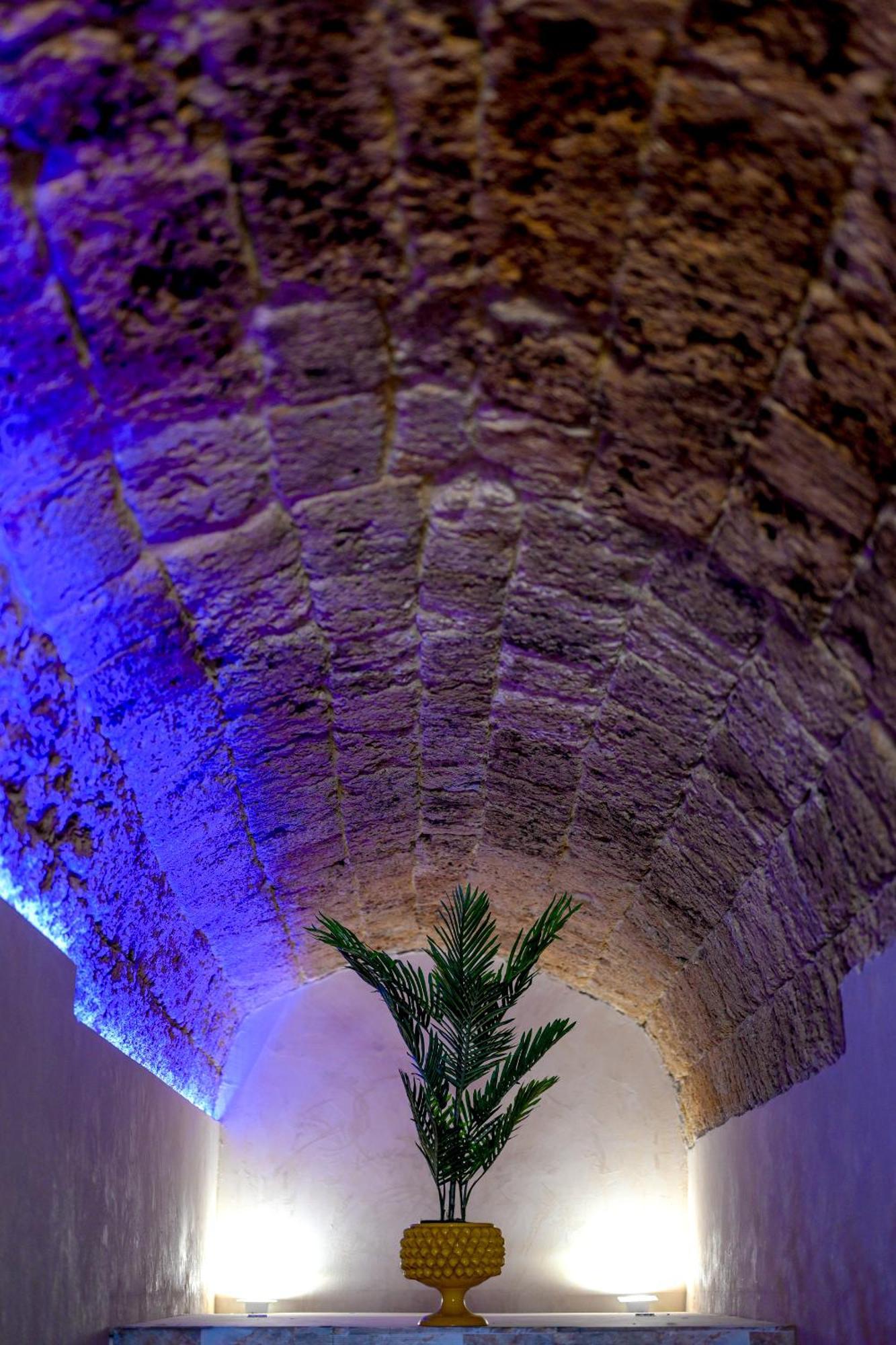 La Grotta, Luxury Suite & Spa 诺托 外观 照片