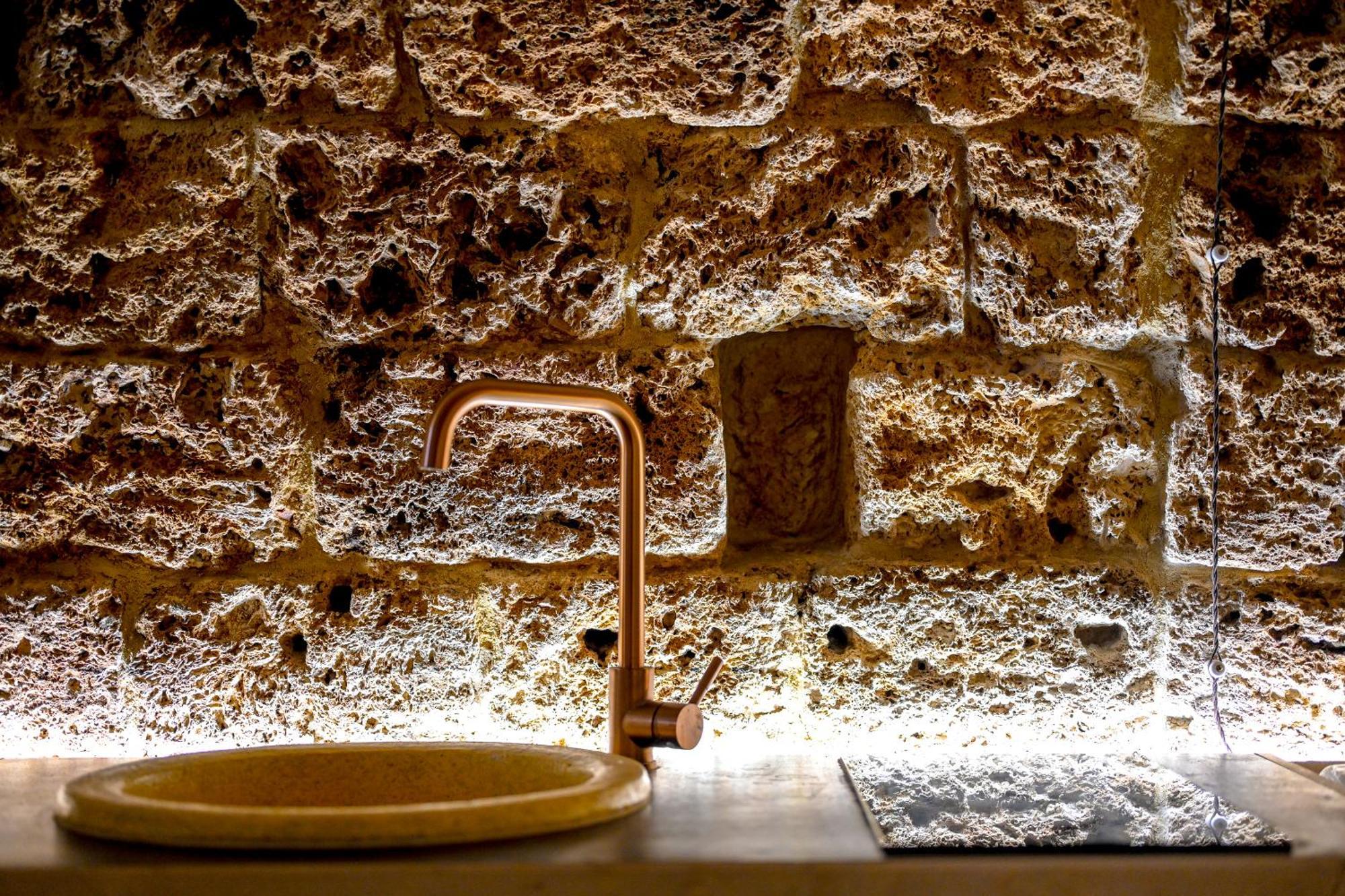 La Grotta, Luxury Suite & Spa 诺托 外观 照片