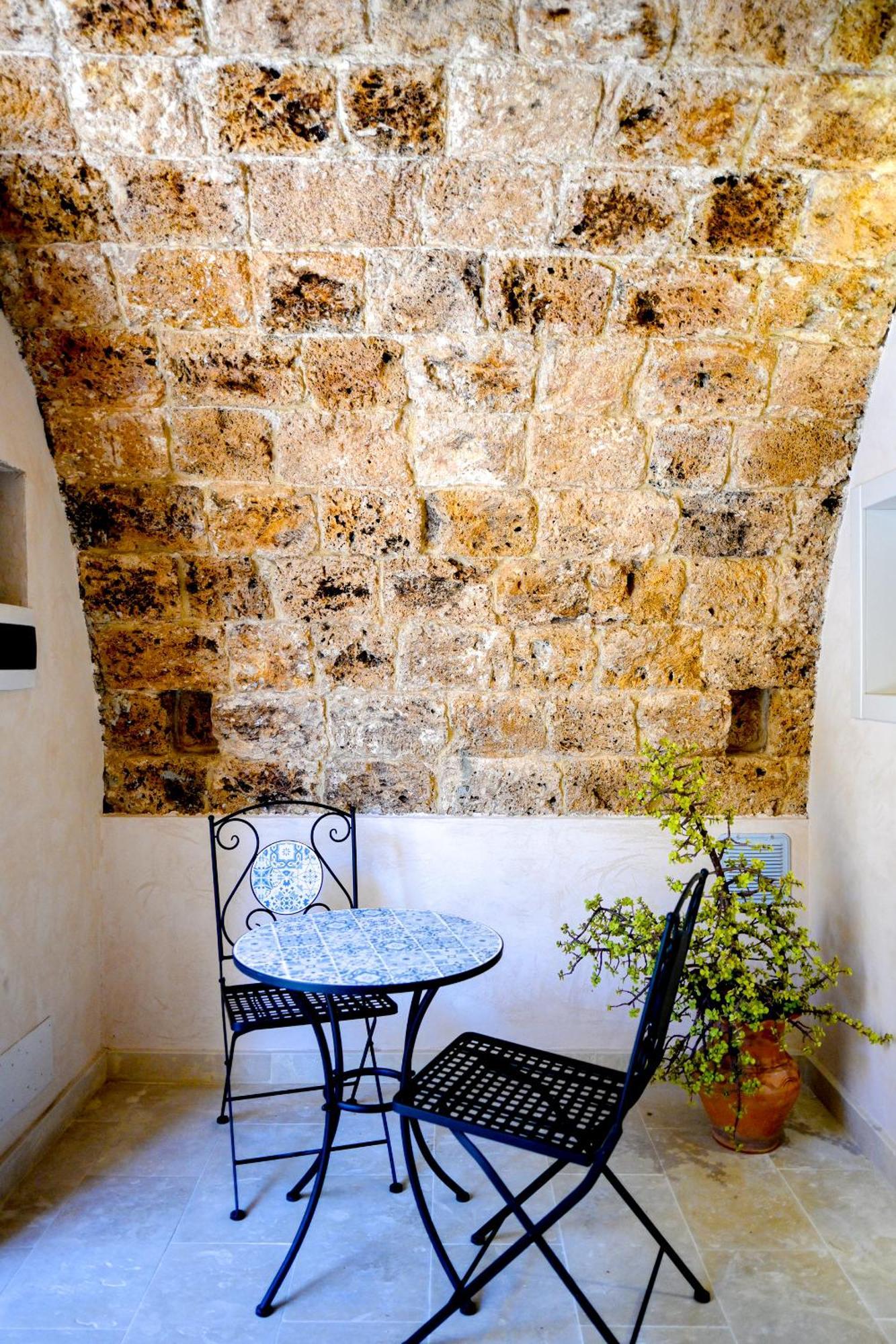 La Grotta, Luxury Suite & Spa 诺托 外观 照片